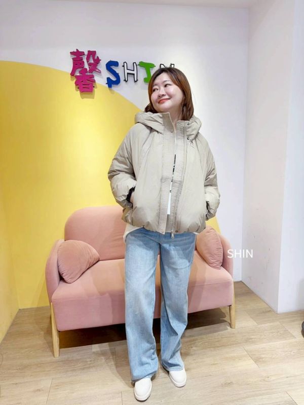 壓紋連帽鴨絨外套 