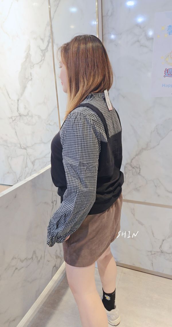 日系格紋假兩件上衣 