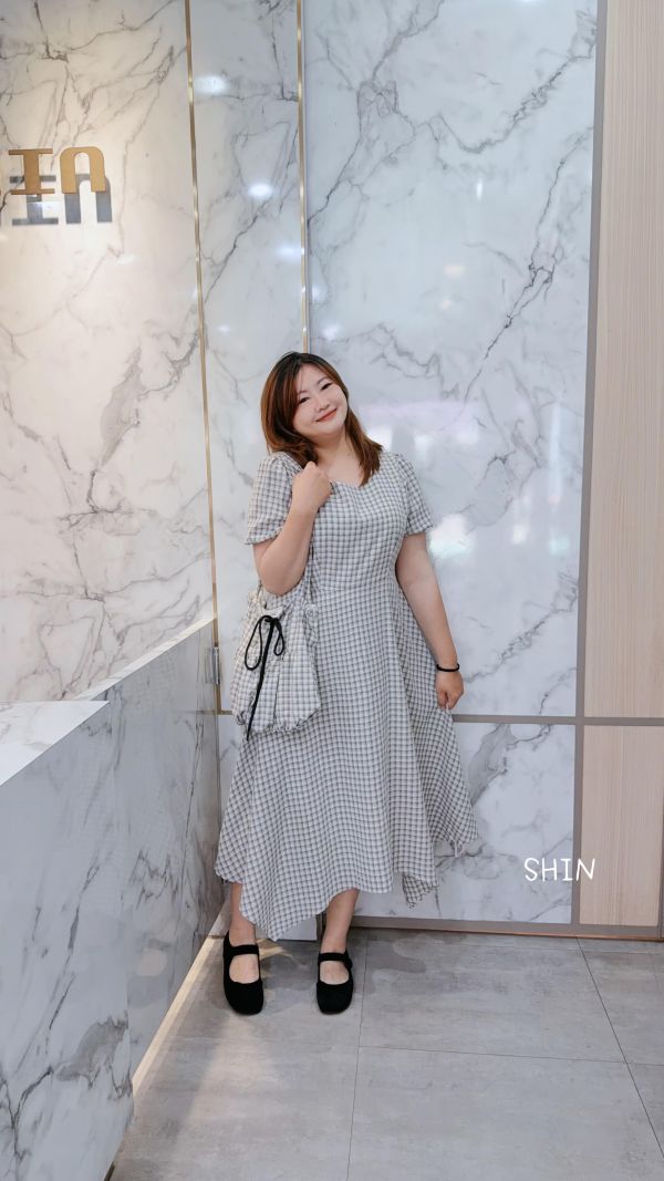 氣質女孩格子附包長洋 