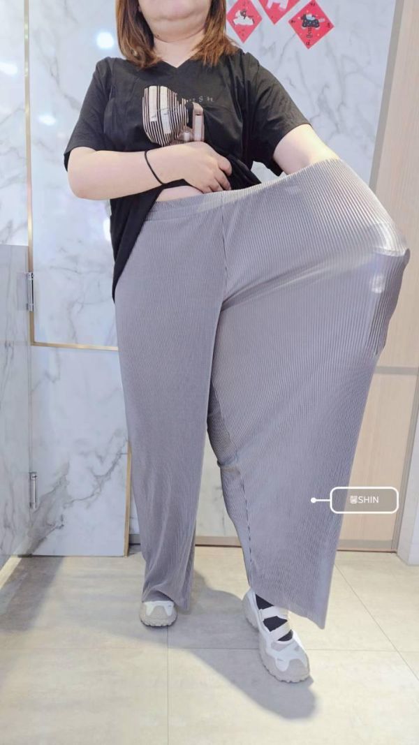 滑面坑條寬褲(灰/黑) 