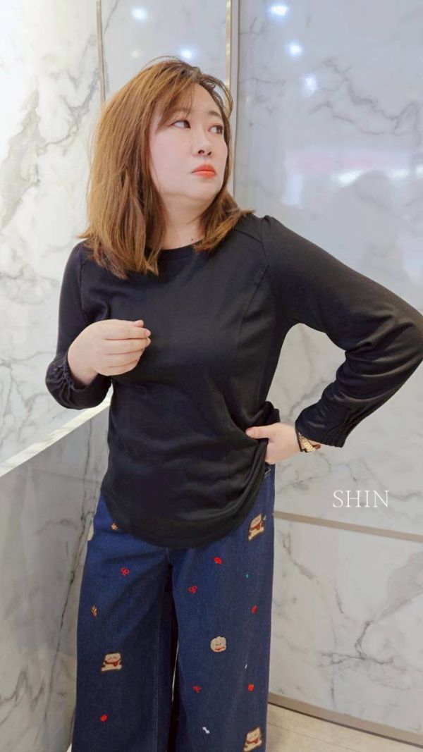 百搭簡約長袖T恤(黑/白) 