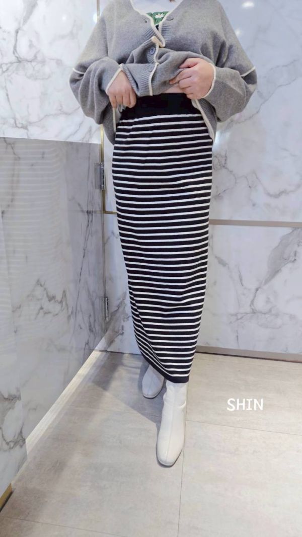 日系小姐姐必備條紋針織長裙(咖杏/黑白/灰杏) 