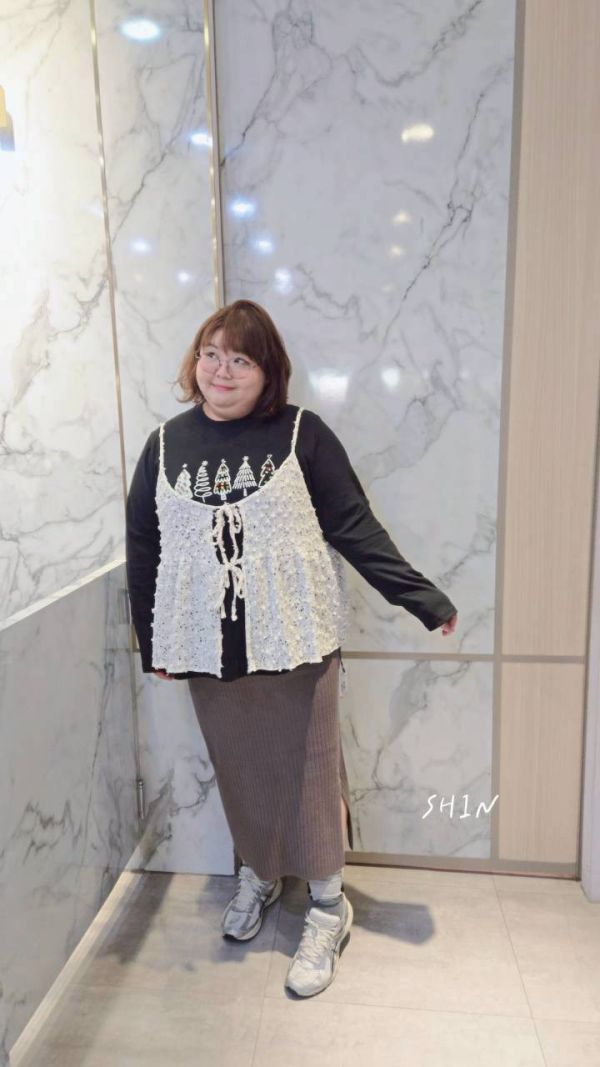 聖誕樹磨毛T(黑/白/灰) 