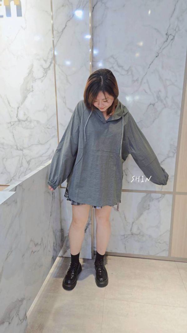 連帽風衣帥感上衣(綠/灰/黑) 