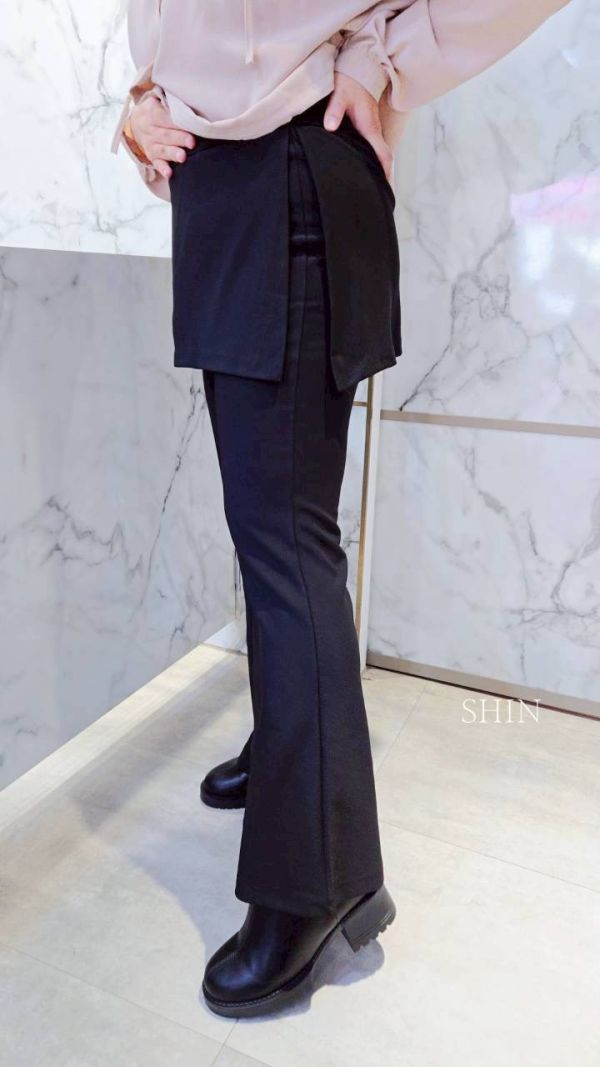 微喇叭顯瘦假兩件褲 