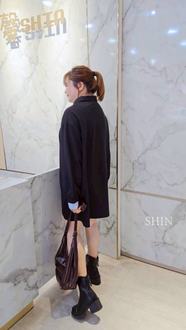 直紋襯衫領假兩件T(灰/黑) 