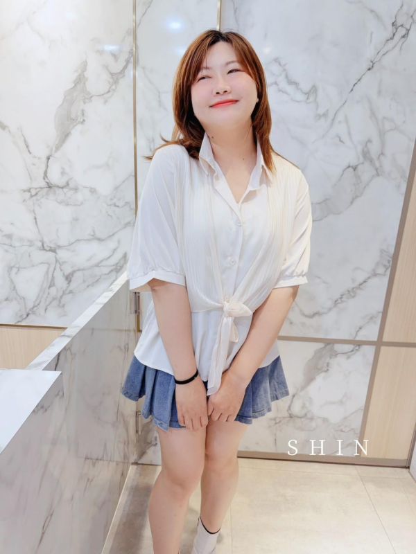 設計款拼接背心假兩件襯衫 