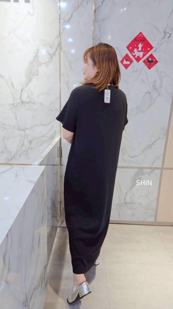 不嫌多的太空綿長版洋(黑/咖/綠) 