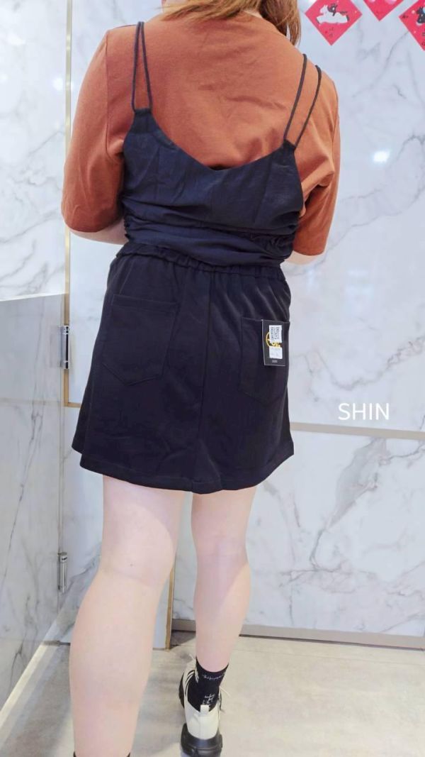 空氣棉四口袋A字短褲裙 