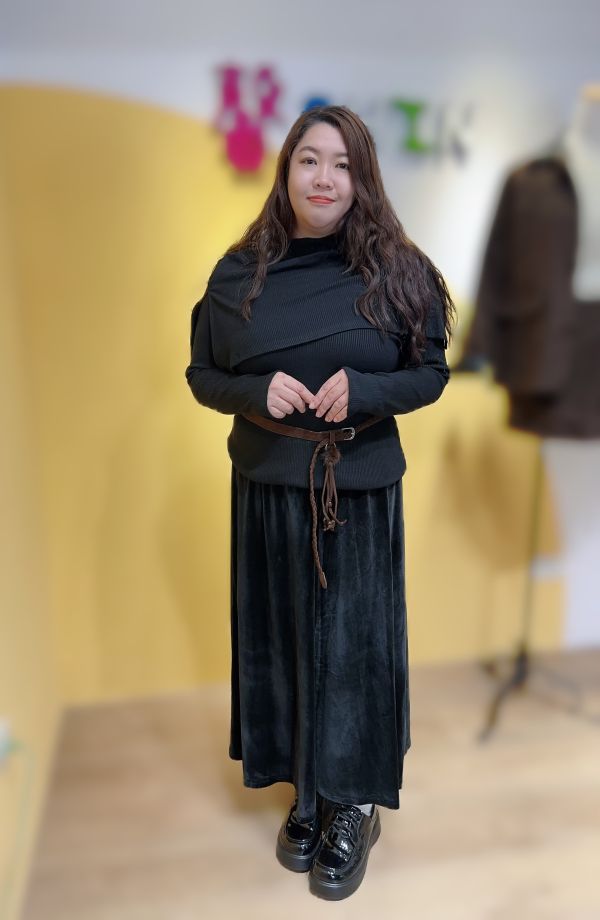 氣質上衣絨裙套組 