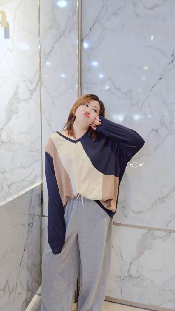 撞色曼巴棉T(藍/紅) 