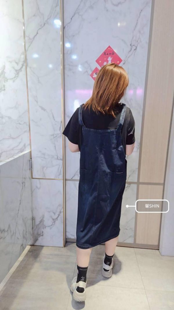 有上架就必買假兩件牛仔長版洋 