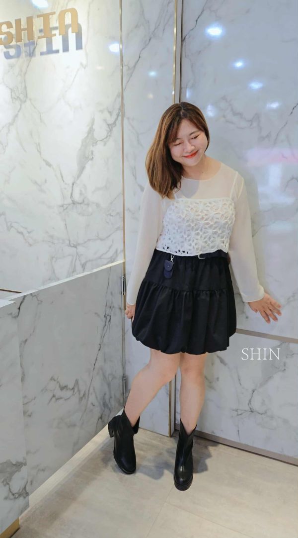 2025新款V口短筒彈力瘦瘦靴(黑/米白) 