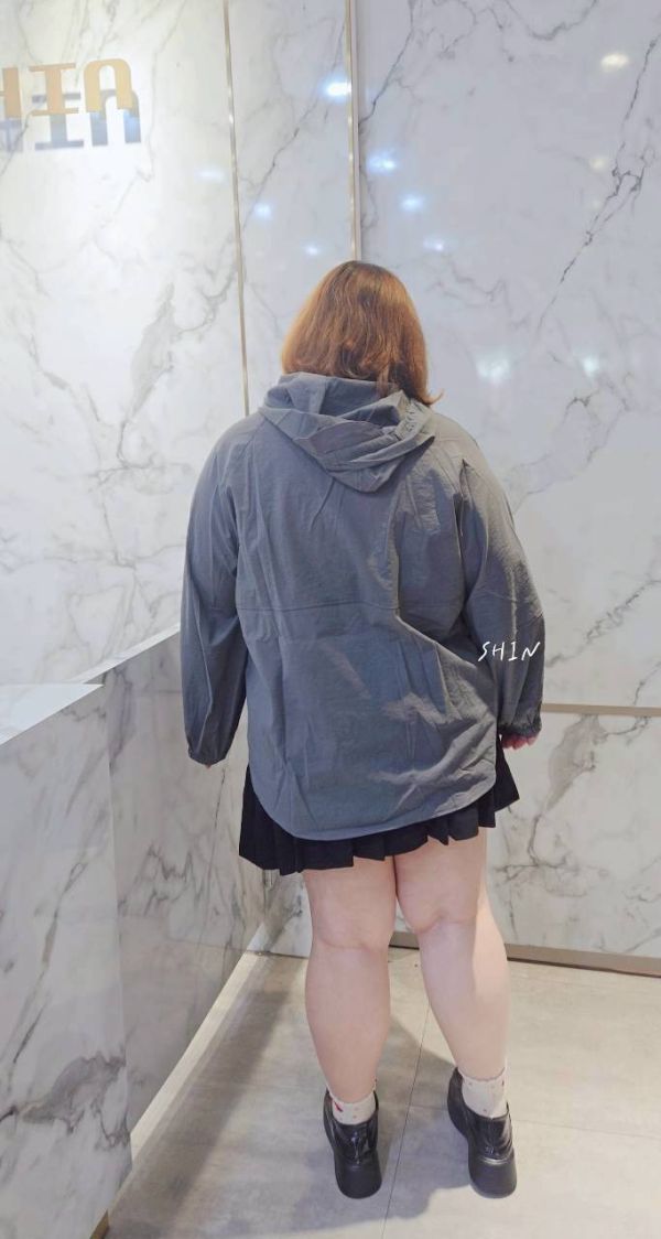 連帽風衣帥感上衣(綠/灰/黑) 