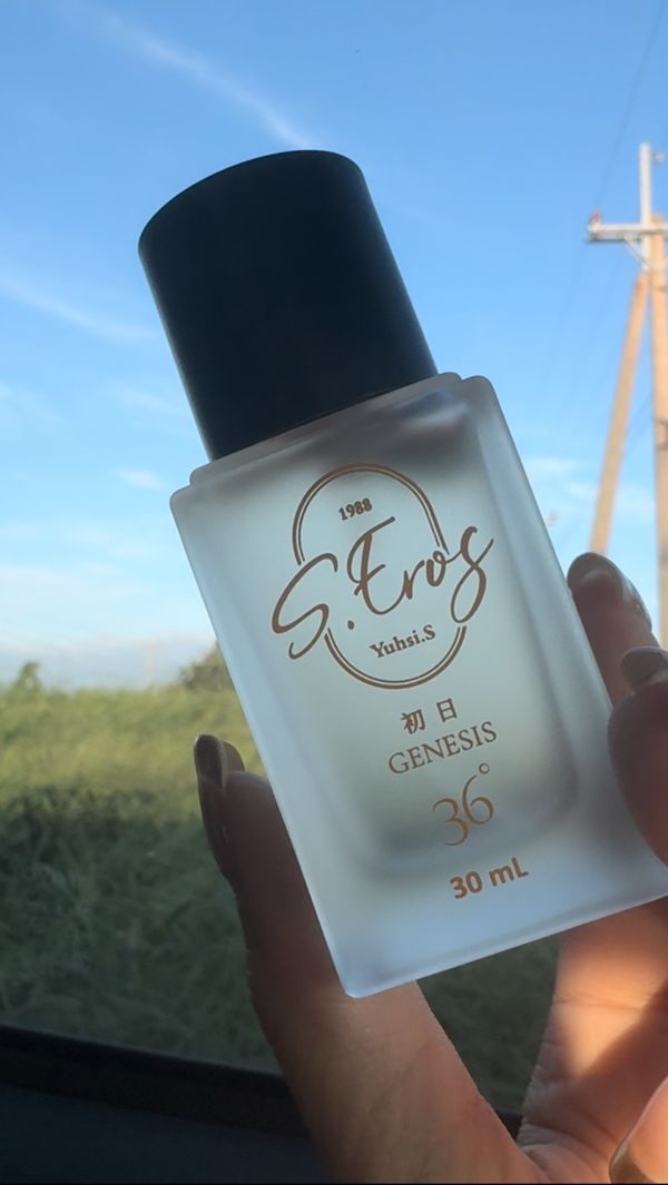 初日 Genesis 36° 淡香精 (30ml) S.ERO香水, 初日 Genesis 36°, 向日葵香氛, 中性香水, 天然香氣, 浪漫香水, 奢華香水, 日常穿戴香水, 淡香精, 香水禮物