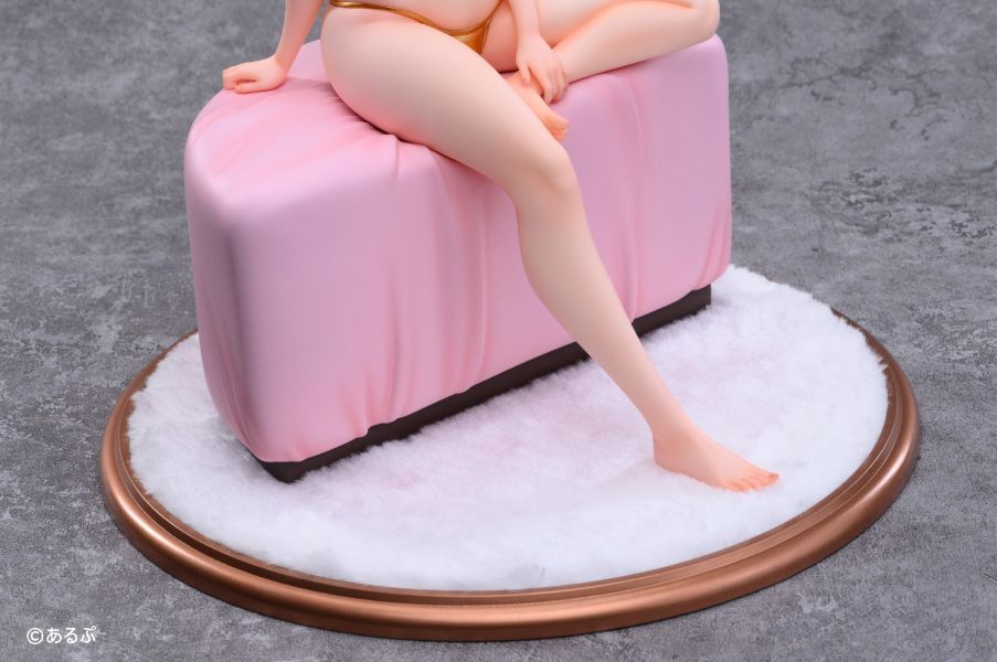 【0930KK】預購 1/6 PVC あるぷ原畫 三芳 金色比基尼Ver. 特別版 1/6 PVC あるぷ原畫 三芳 金色比基尼Ver. 特別版
