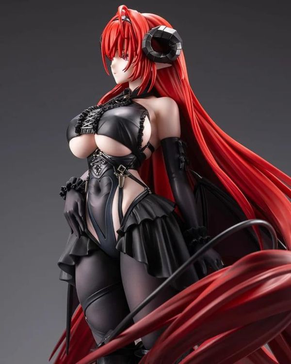 【0902KK】預購 壽屋 1/7 PVC《碧藍航線》興登堡 希爾德加德 壽屋 1/7 PVC《碧藍航線》興登堡 希爾德加德