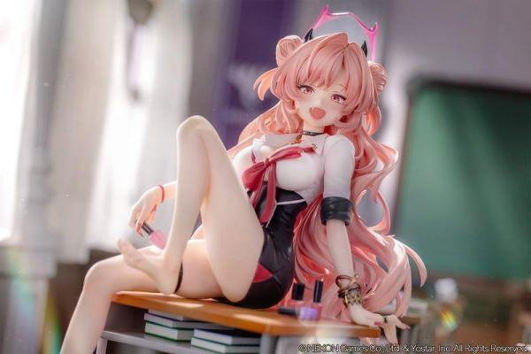 【11/24yy】日版1/7 PVC 蔚藍檔案 綺羅羅 紀念大廳Ver. 日版1/7 PVC 蔚藍檔案 綺羅羅 紀念大廳Ver.