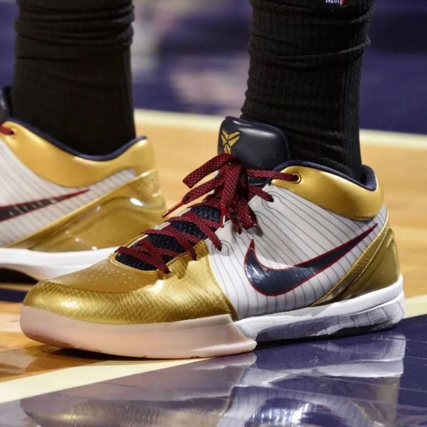 【預購】Nike Kobe 4 Protro Gold Medal 美國隊 金牌色 奧運 白金色 曼巴 實戰籃球鞋 FQ3544-100 