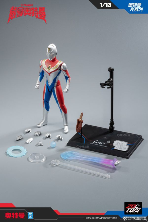【0729KK】預購 可動完成品 1/10  UL-A02 TV版超人力霸王光系列 帝納 發光版 可動完成品 1/10 UL-A02 TV版超人力霸王光系列 帝納 發光版
