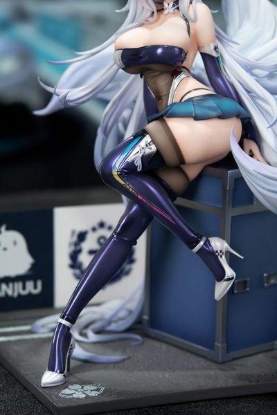 【0623KK】預購 APEX 1/7 PVC《碧藍航線》信濃 轟鳴的銀輪Ver. LED展示盒套裝組 附特典 APEX 1/7 PVC《碧藍航線》信濃 轟鳴的銀輪Ver. LED展示盒套裝組 附特典