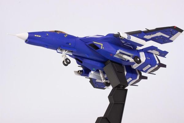 【0729KK】預購 組裝模型 1/100《雷電V：導演剪輯版》FT-00004A Azuma 2P color 組裝模型 1/100《雷電V：導演剪輯版》FT-00004A Azuma 2P color