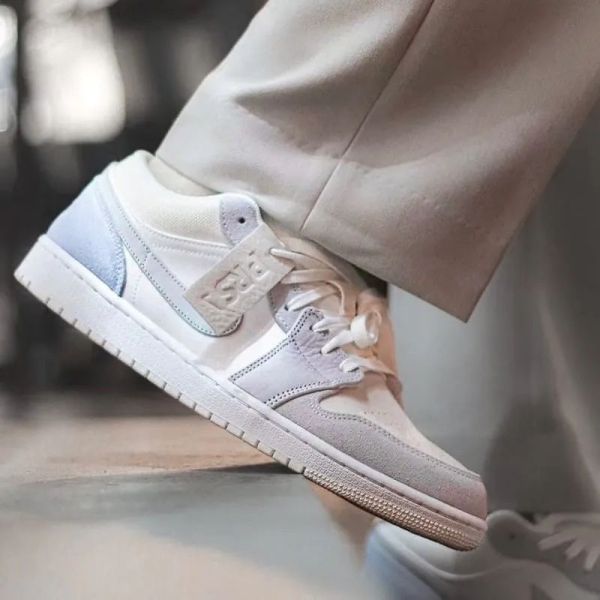 【預購】Nike Air Jordan 1 Low “Paris” 巴黎限定 小Dior 白灰 灰藍雲白 麂皮 CV3043-100 