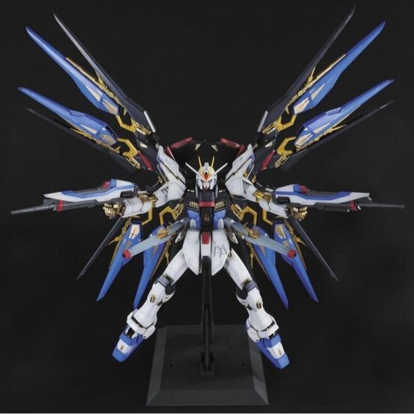 【現貨】PG 1/60 ZGMF-X20A STRIKE FREEDOM GUNDAM 攻擊自由 【現貨】PG 1/60 ZGMF-X20A STRIKE FREEDOM GUNDAM 攻擊自由