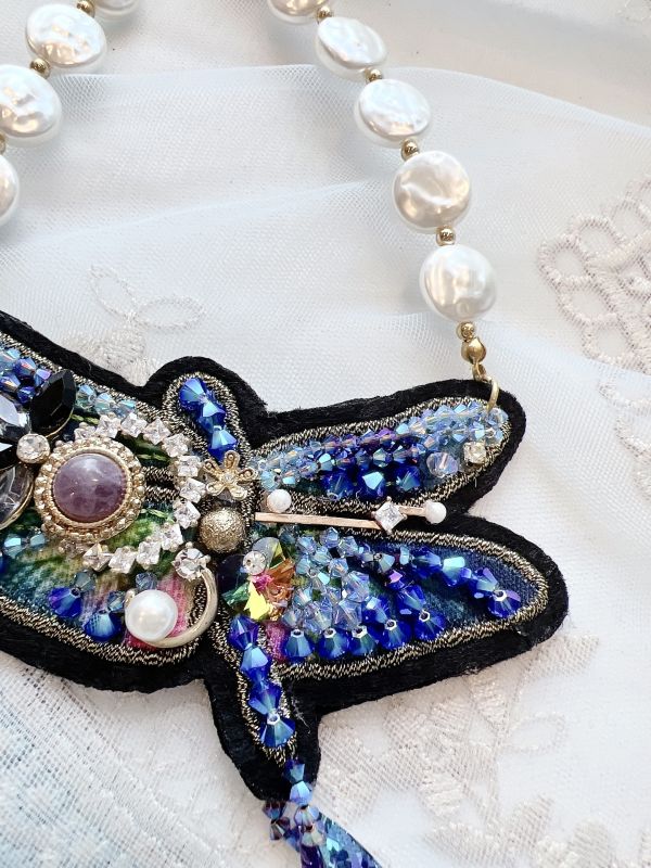 獨家設計寶藍蜻蜓刺繡項鍊 