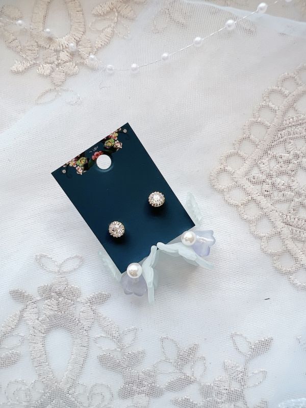 氣質小巧樹酯花兩件式耳環 