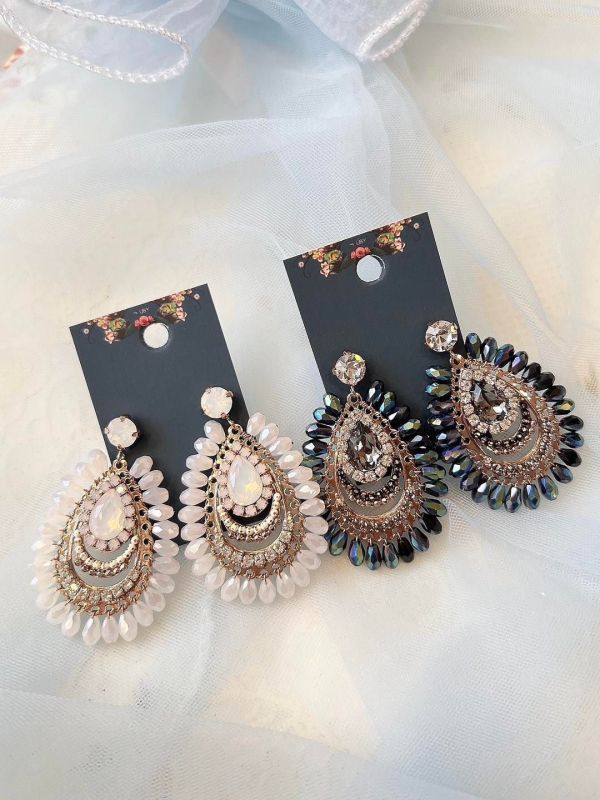 手工設計復古感水晶串珠水滴型耳環 