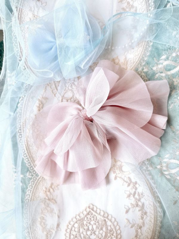 水晶串珠俏麗感雪紡公主鯊魚夾 