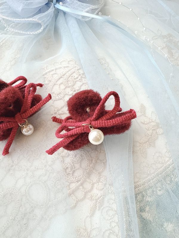 絨毛蝴蝶結點綴小珍珠小抓夾 