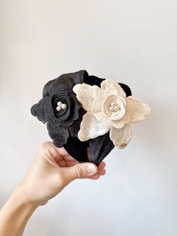 黑白藝術刺繡大花髮箍 