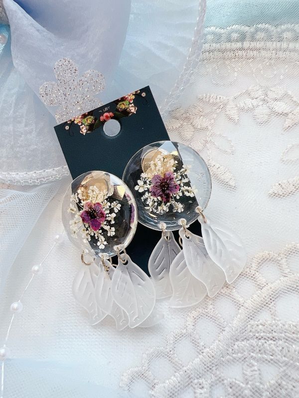 壓克力壓花垂墜樹酯葉片氣質鋼針耳環 