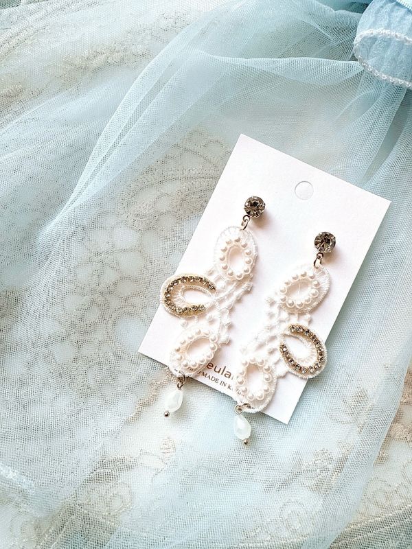 蕾絲花邊個性造型垂墜耳環 