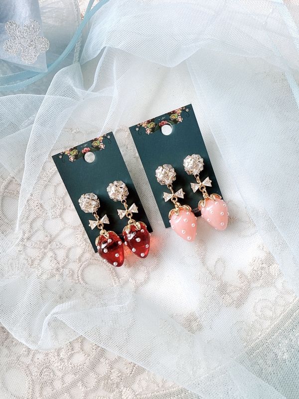 鋯石垂墜草莓耳環 