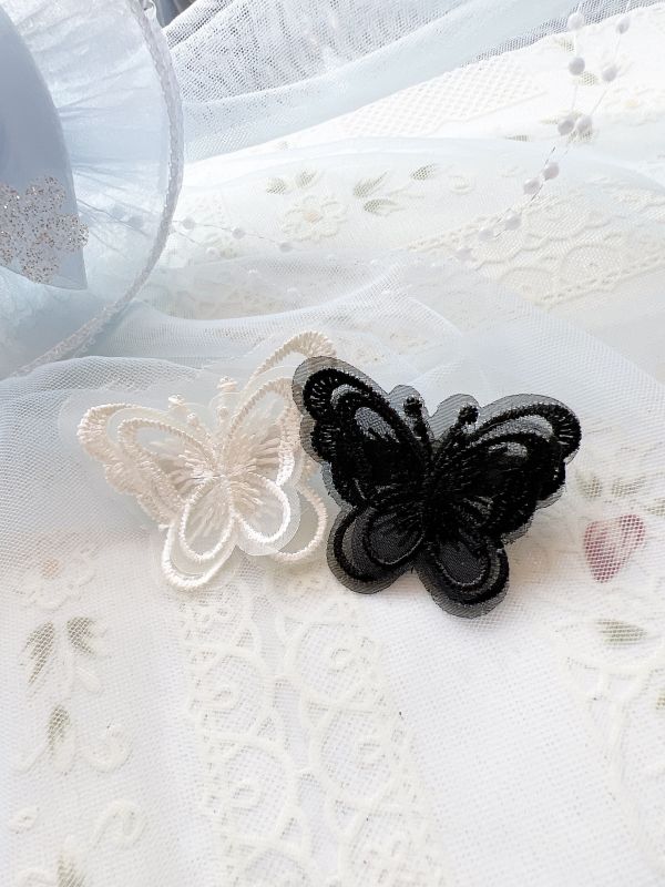 蕾絲蝴蝶壓夾（兩個一組） 