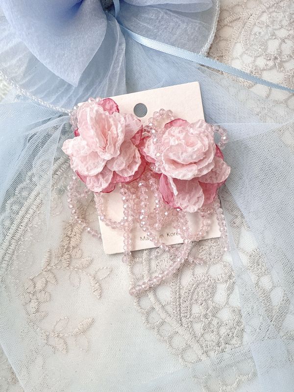 水晶垂墜日系雪紡花樣耳環 