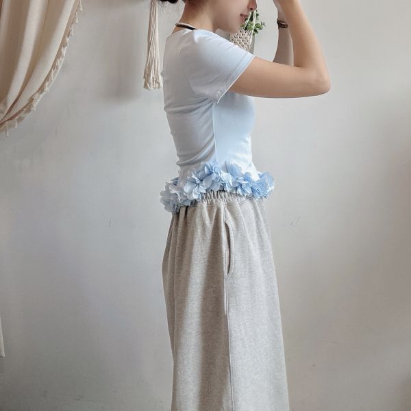 花綻微笑下擺棉質上衣 