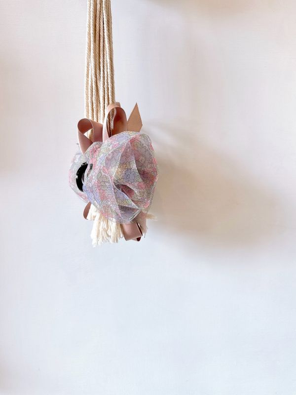 緞帶雪紡大花朵珍珠花蕊大抓夾 