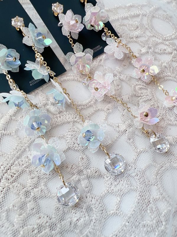 鋯石立體亮片水晶垂墜鋼針耳環 