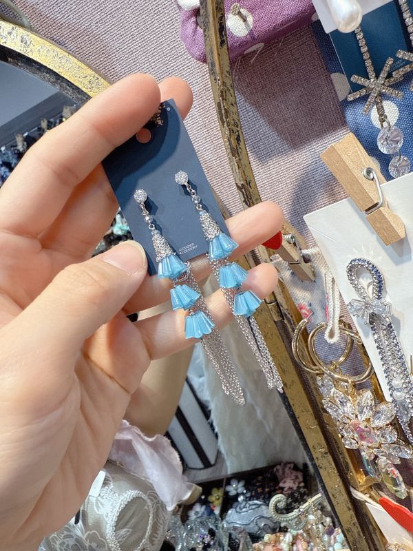 高塔水晶華麗流蘇耳環 