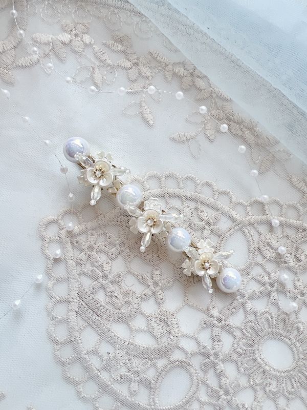 珍珠造型維多莉亞風格設計壓夾髮夾 