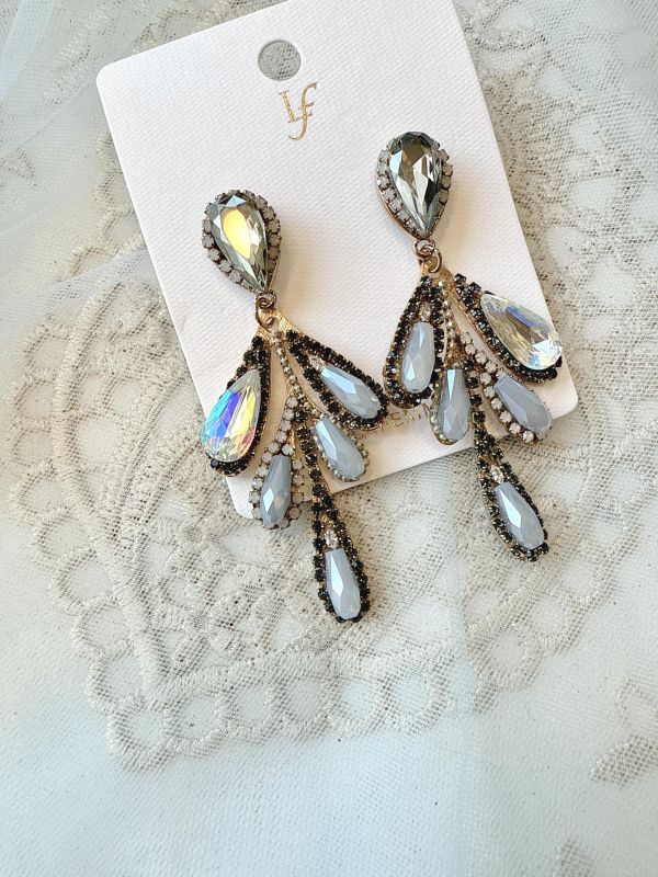 水晶氣質葉子造型垂墜耳環 