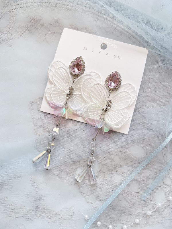 蕾絲雙層蝴蝶結水晶垂墜氣質感銀針大耳環 