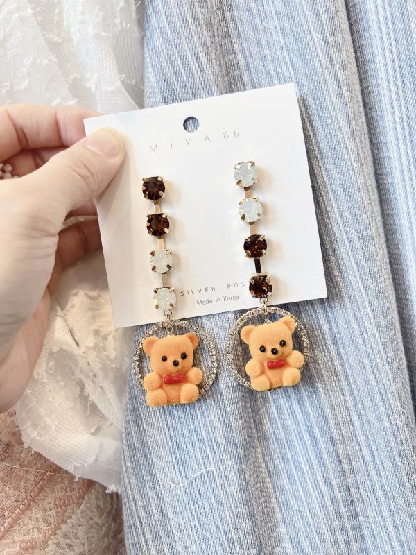 蛋白石閃鑽垂墜可愛小熊簡約款 