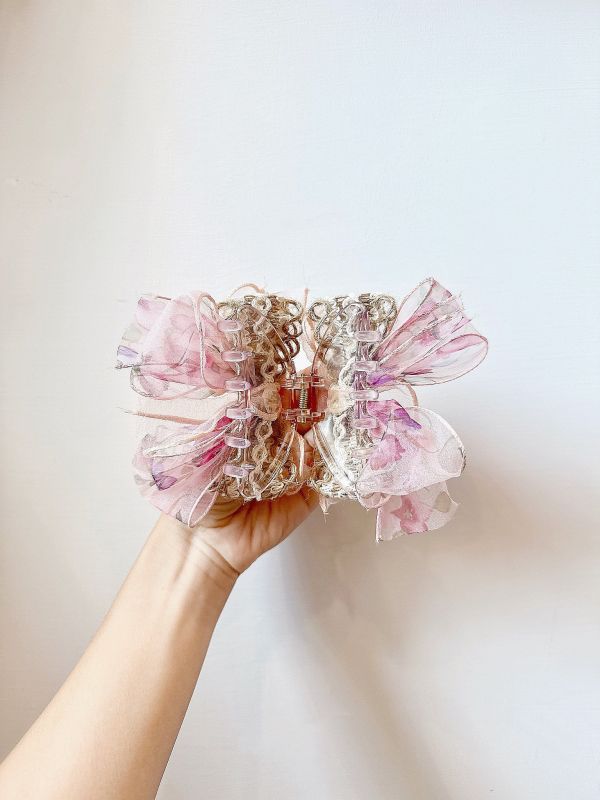 春夏草編多層次雪紡蝴蝶結抓夾 