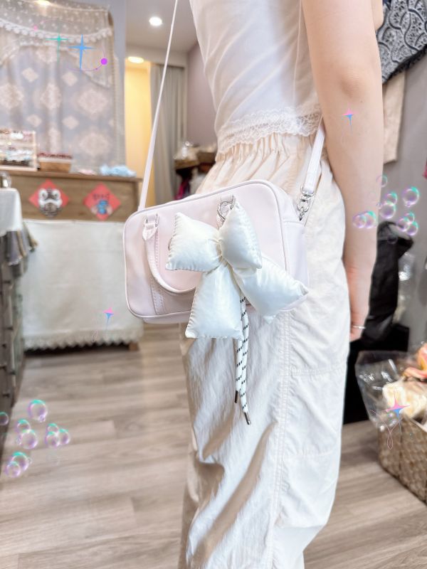 胖嘟嘟蝴蝶結個性金屬系串珠吊墜/手機掛飾 