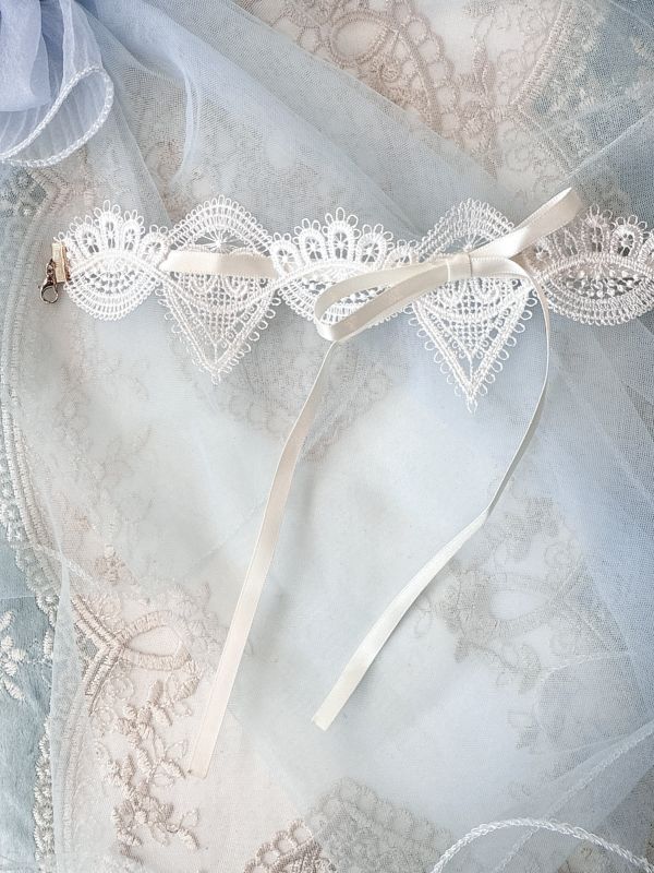 蝴蝶結不規則蕾絲個性頸鏈 